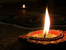 100 injured on Diwali night in Jaipur, firemen kept busy