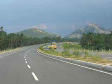 Ahmedabad: Highway dacoits loot Surat businessman of Rs 45 lakh