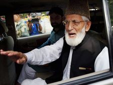 J&K: Hardliner Hurriyat leader calls for shutdown to protest PM Modi's Dec 8 visit