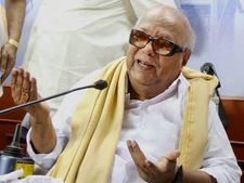 Rein in Hindutva forces: Karunanidhi to PM; raises Gov Day issue