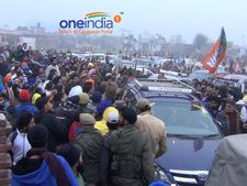 BJP leader Navjot Singh Sidhu's convoy attacked in Jammu; 4 policemen injured
