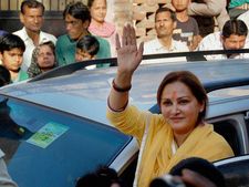 Azam a performer, contesting to legalise his acts, says Jaya Prada