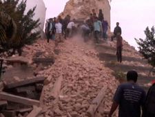 Odisha govt announces Rs 5 cr for Nepal quake victims