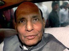 Rajnath Singh to review security of Amarnath Yatra