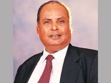 Rajya Sabha MP pays tributes to Dhirubhai Ambani on 13th death anniversary