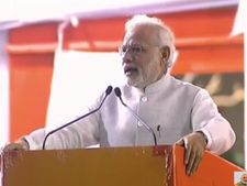 PM distressed by death of labourer, compensation announced