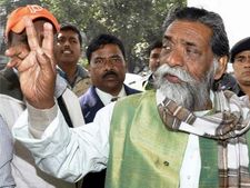 JMM seeks apology over '59 wives' remark