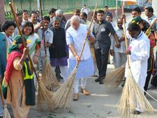 US delegation lauds PM Modi's 'Swachh Bharat' initiative