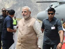 PM Modi arrives in Kashmir amid tight security