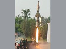 Prithvi-II missile successfully test fired
