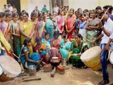 Pongal gift pack to all families coming under PDS