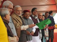 PM Modi flags off Mahamana Express connecting Varanasi and Delhi