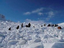 Siachen avalanche: Soldier's body recovered from under snow in Kargil