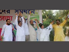 Bengal polls: Mamata uses Facebook 360-degree video for rally