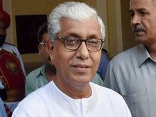 Tripura's Marxist chief minister to campaign in West Bengal polls