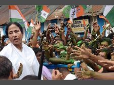 Mamata completes 5 years as CM today, to take oath again on May 27