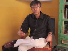 Kolkata: Police questions writer Amit Chaudhuri in Aabesh death case
