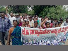 Irrigation project puts KCR in a fix; Fear of submergence leads to protests