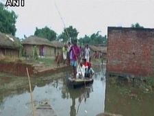 Heavy rains in west UP, river flowing close to danger mark