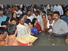 Krishna Pushkaralu begins: Thousands take holy dip in Andhra, Telangana