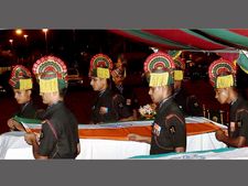 Bodies of armymen killed in Uri reach Kolkata