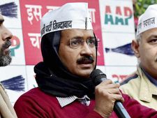 Kejriwal seeks Patel support to 