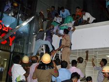 Bhubaneswar hospital tragedy: Twitter mourns loss of lives; wants action from government 