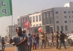 Bhubaneswar: Bandh cripples life; BJP, BJD engage in violence 