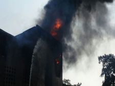 Massive fire at Shibpur jute mill in Kolkata