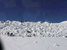 Death toll of army personnel killed in avalanches rises to 20
