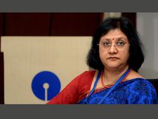 Situation due to noteban will normalise by February-end: SBI chief