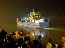Patna boat tragedy: Death toll rises to 24, rescue ops resume