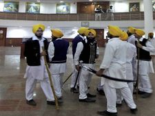 Kansas shooting: Sikh group asks community to be 'extra vigilant'