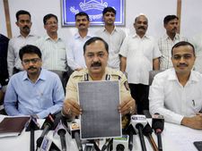 Shiv Sena hits out at Manohar Parrikar over army paper leak