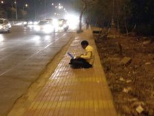 These memes of a man working on footpath will surely make you giggle
