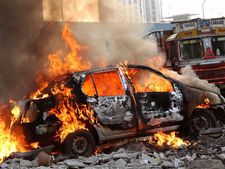 Auto-lifters set three cars on fire in Gurgaon