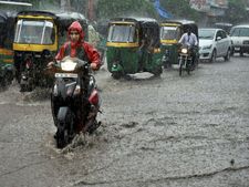 Monsoon 2017: June 10 weather forecast, dry spell in Delhi to continue