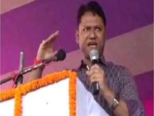 Sell your wife, if you can’t build a toilet: Aurangabad DM tells villager