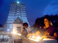 Madurai Meenakshi Temple wins cleanest iconic place award under ‘Swacchta Hi Seva’ programme