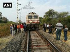 Udaipur-Indore Express engine derails near Ujjain, none hurt