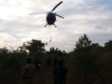 Andhra Pradesh:  Navy rescues 6 missing trekkers in Simhachalam hills