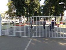 Lucknow University closes doors for students on Valentine's day