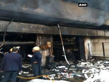 Maharashtra: Two killed after fire breaks out in  Pune's Shivajinagar