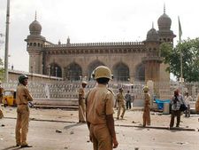 Mecca Masjid blast verdict: All accused acquitted by special NIA court