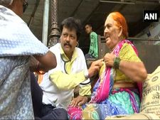 Meet Pune’s ‘Doctor for Beggar’, who treats poor, homeless for free