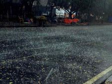 UP: Thunderstorm with dust storm likely over Ghaziabad, Meerut, Aligarh in next 3 hours