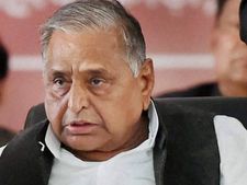 Senior BJP leader writes to Amit Shah, advises him to not field candidate against Mulayam 