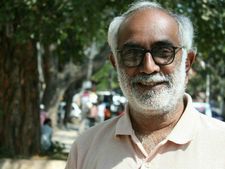 Mangaluru rationalist professor Narendra Nayak threatened, files police complaint