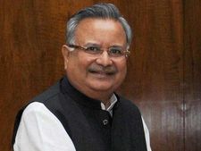 Chhattisgarh govt to distribute 45 lakh mobile to poor to tell them about popular schemes