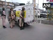 J&K:  Terrorist attack CRPF party at Batmaloo in Srinagar; 1 jawan killed